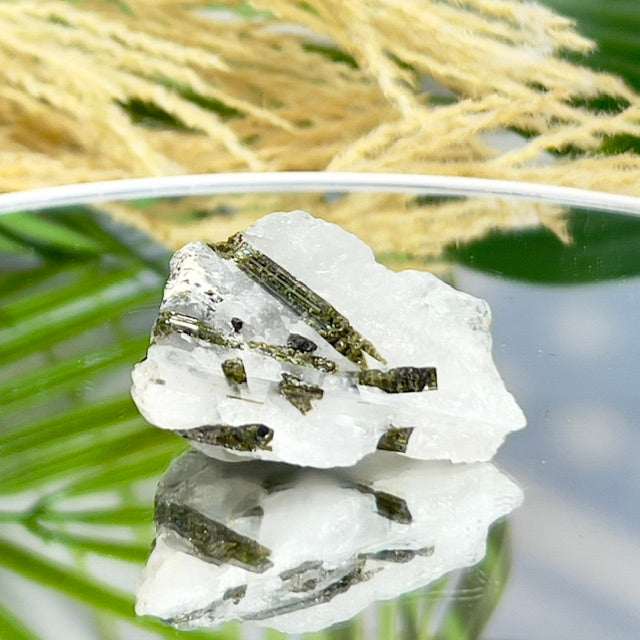 Green Tourmaline Verdelite Quartz From Brazil Natural Specimen Crystal 34g