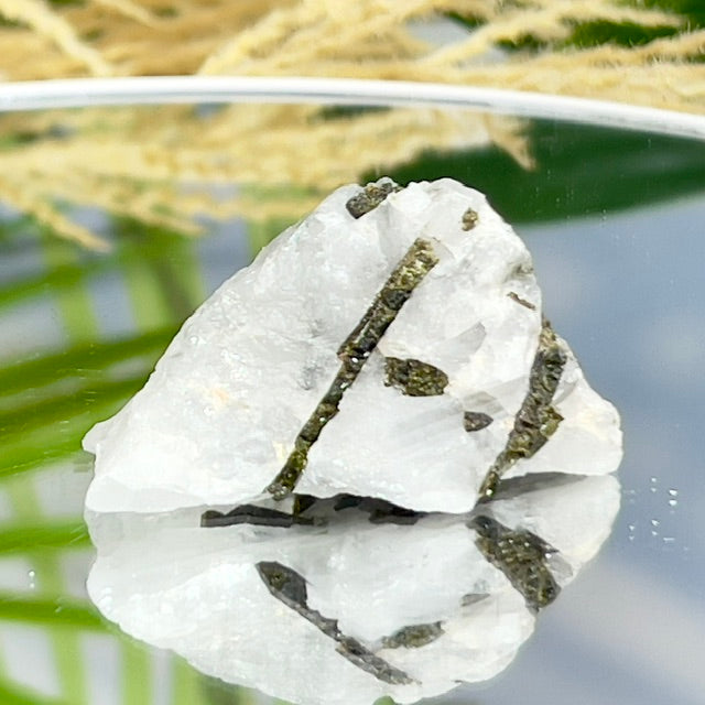 Green Tourmaline Verdelite Quartz From Brazil Natural Specimen Crystal 34g