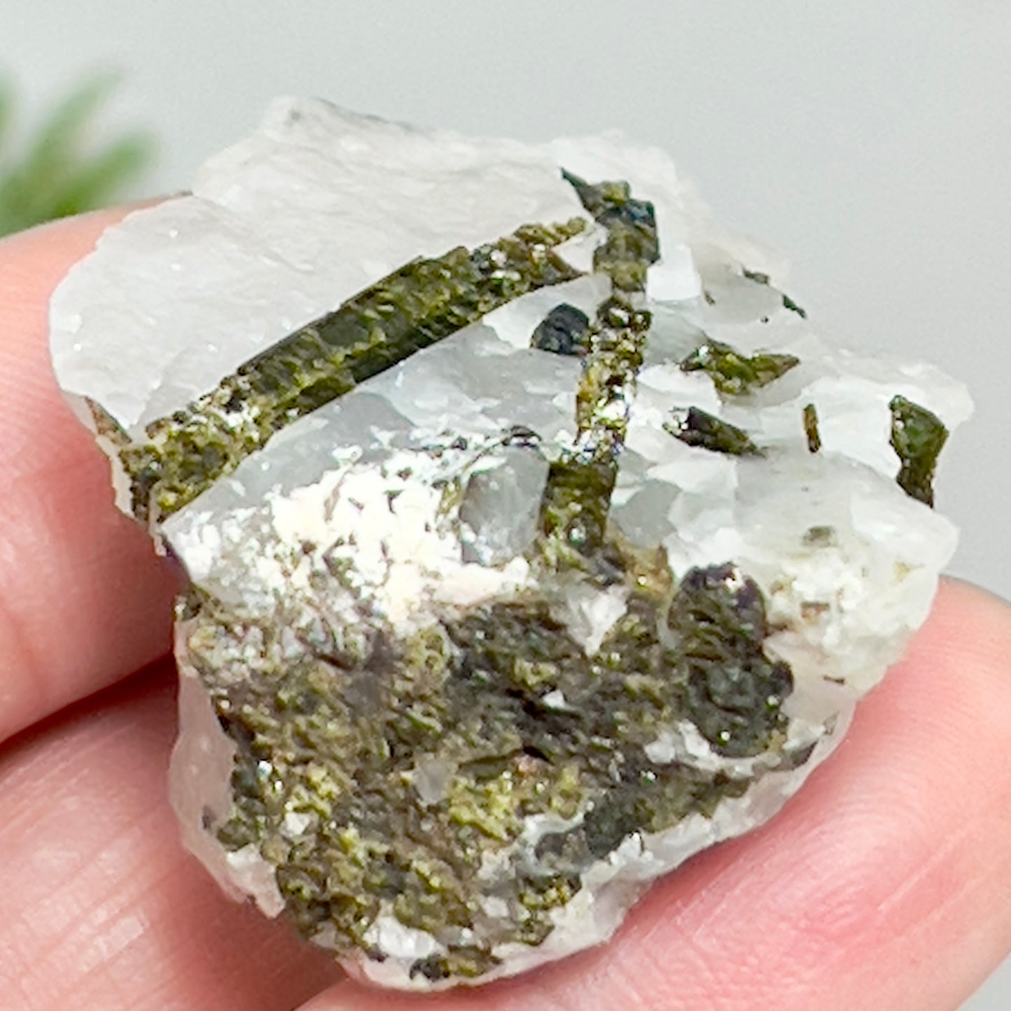 Green Tourmaline Verdelite Quartz From Brazil Natural Specimen Crystal 34g