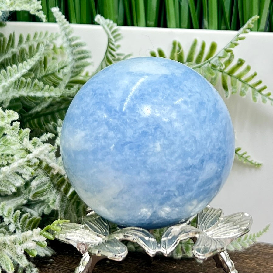 Blue Calcite Sphere Healing Crystal Ball 388g 64mm