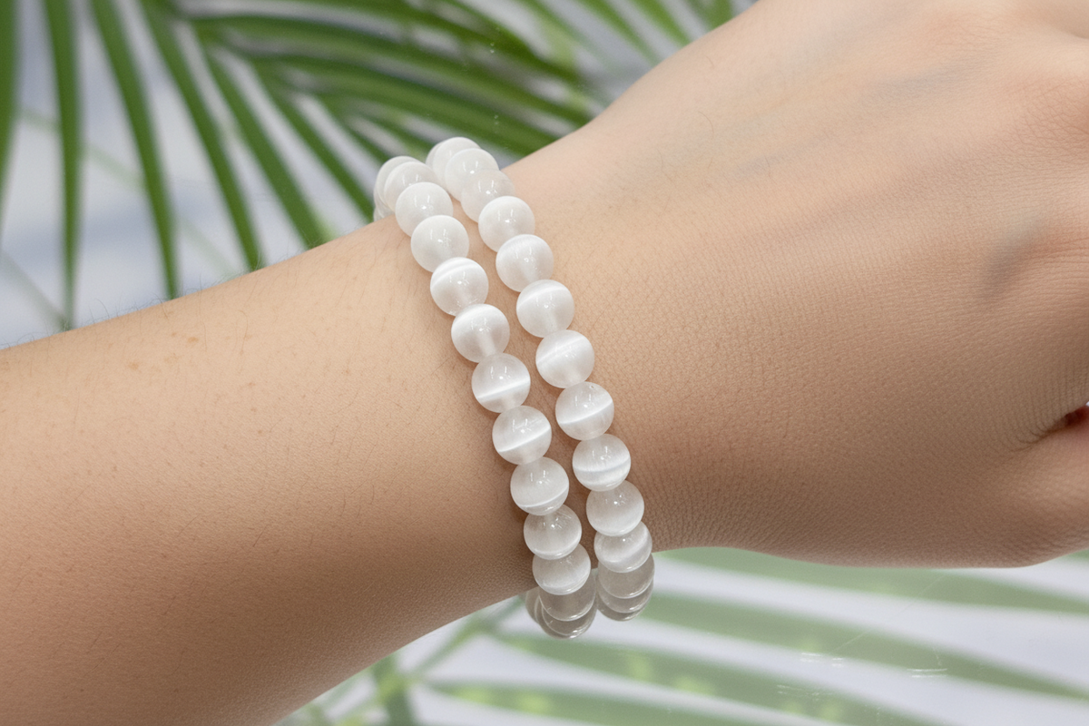 Satin Spar Selenite Crystals Bracelets Wearable Gemstones Elastic 8mm Beads 16cm