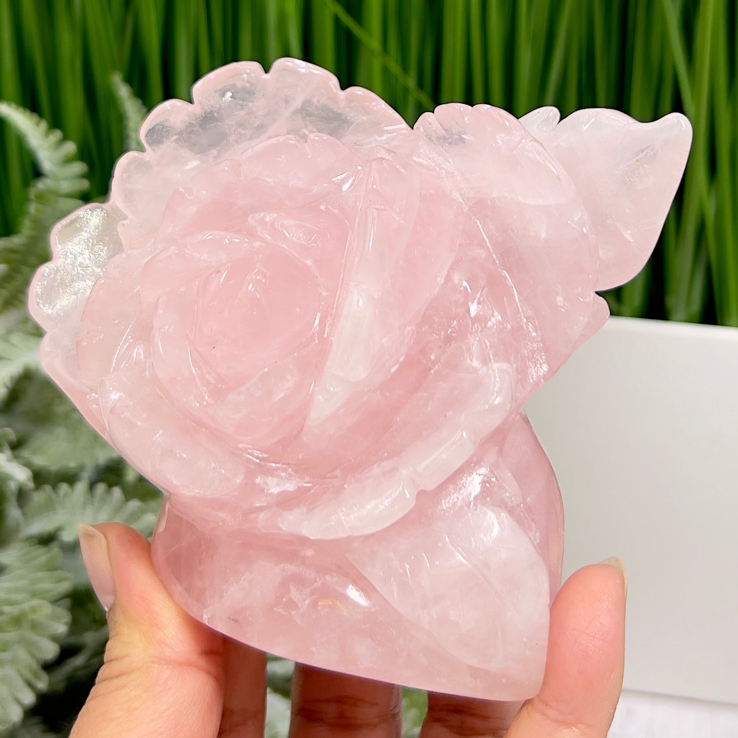 Rose Quartz Flower Healing Crystal Carving 542g