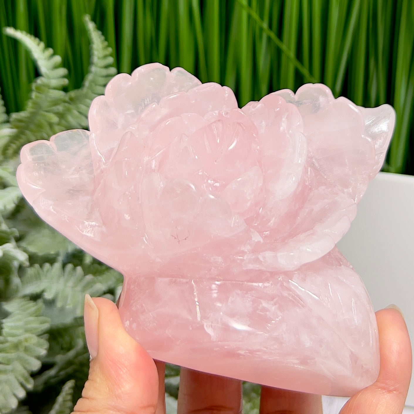 Rose Quartz Flower Healing Crystal Carving 542g