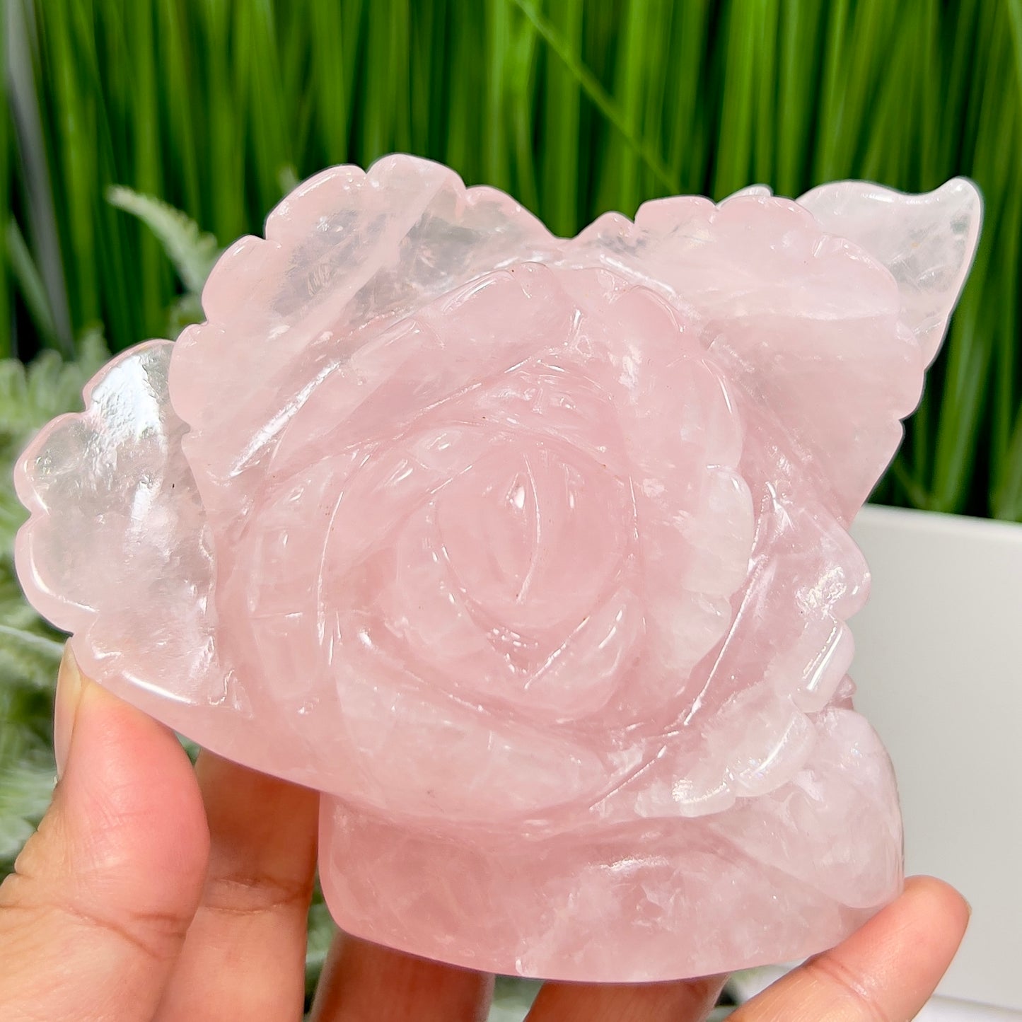 Rose Quartz Flower Healing Crystal Carving 542g