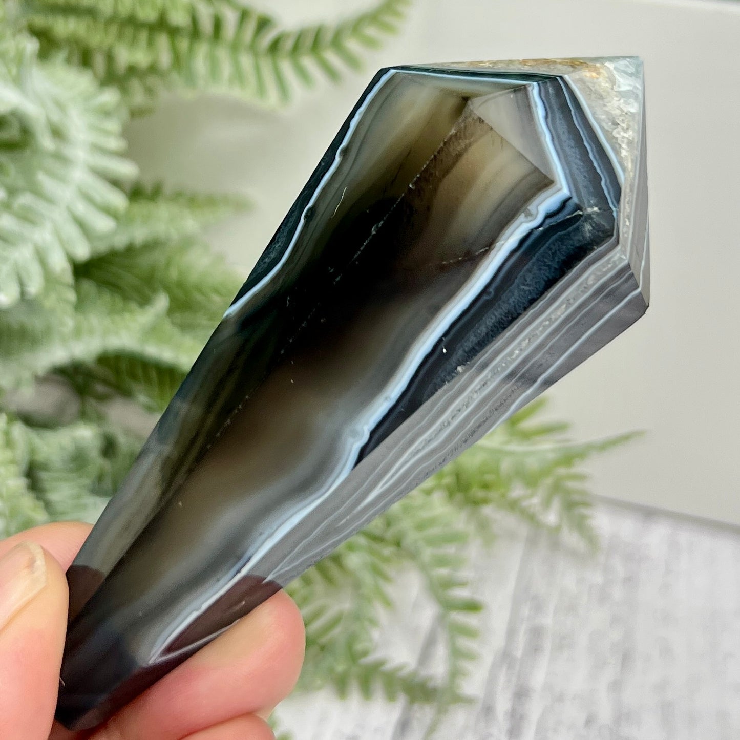 Black Agate Quartz Wand with Stand Healing Crystal Carving 137g 102mm
