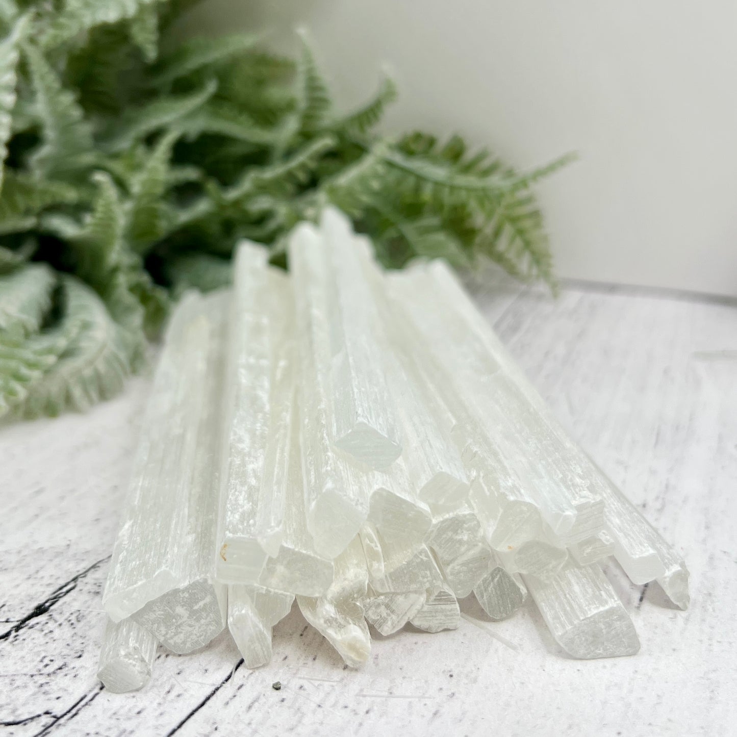 Satin Spar Selenite Moroccan Raw Sticks Wands Healing Crystals 450g 14-17cm