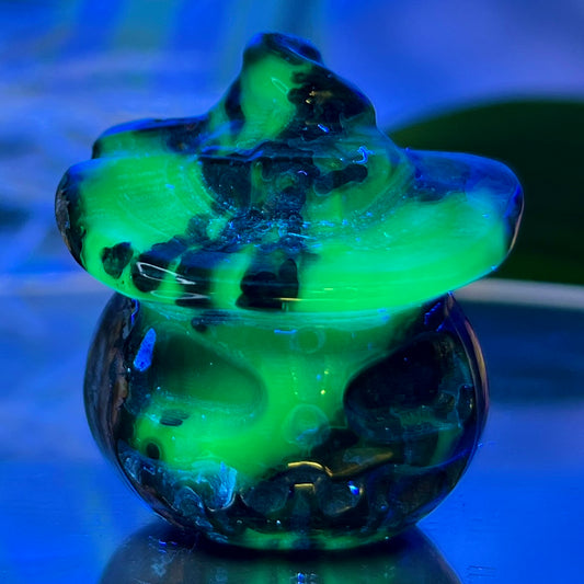 Volcanic Agate Halloween Pumpkin Witches Hat UV Reactive Crystal 78g