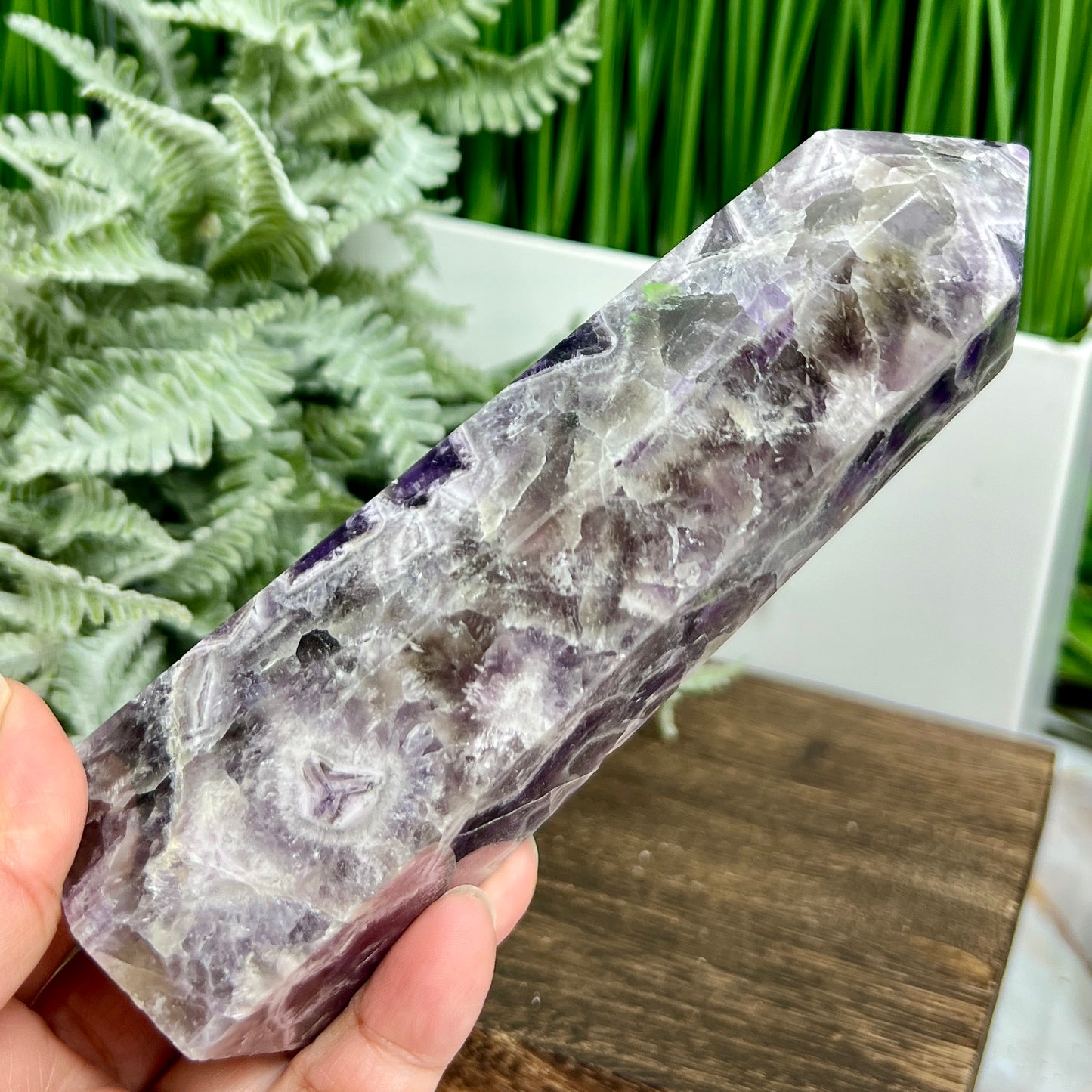 Chevron Dream Amethyst Tower Healing Crystal Generator 576g 153mm