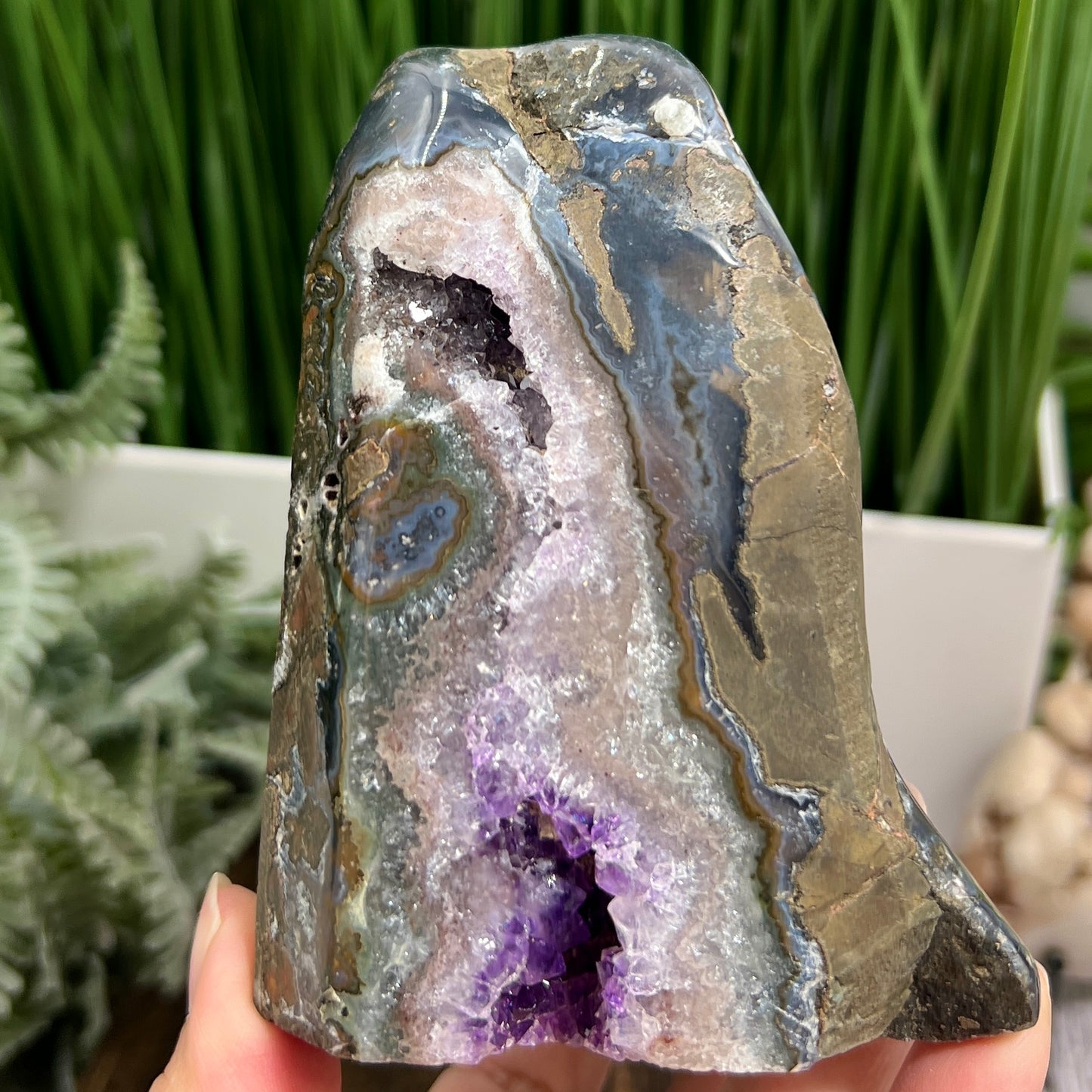 Amethyst Geode Cluster Cave Healing Natural Crystal 922g