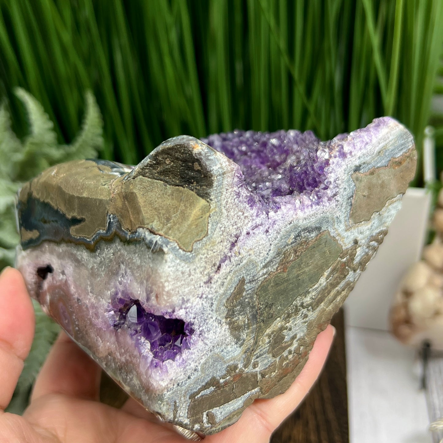 Amethyst Geode Cluster Cave Healing Natural Crystal 922g