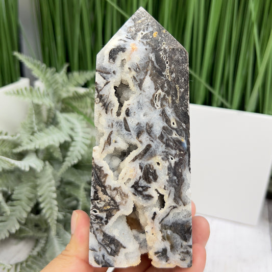 Sphalerite Quartz Druzy Tower Crystal Generator 540g 135mm