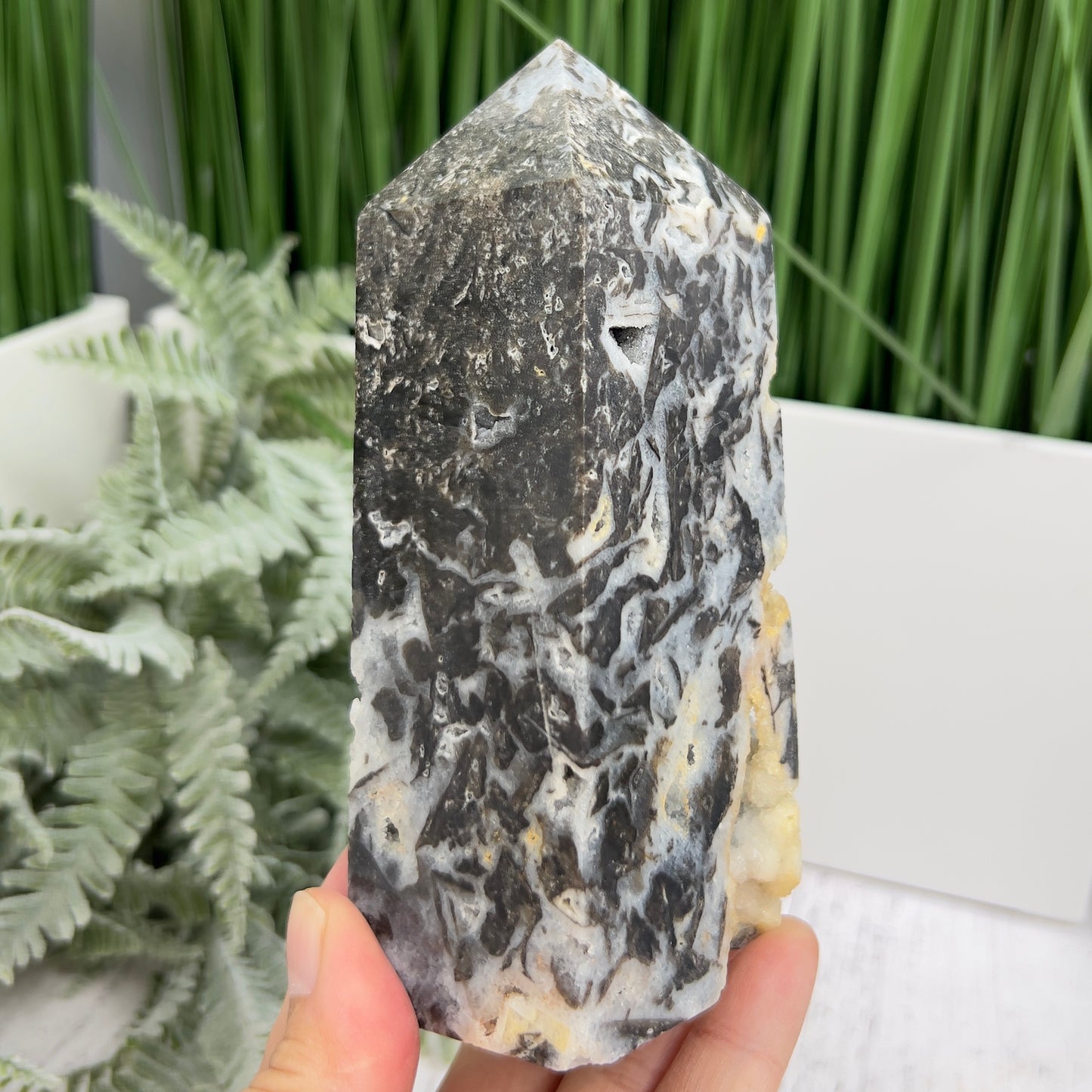 Sphalerite Quartz Druzy Tower Crystal Generator 540g 135mm