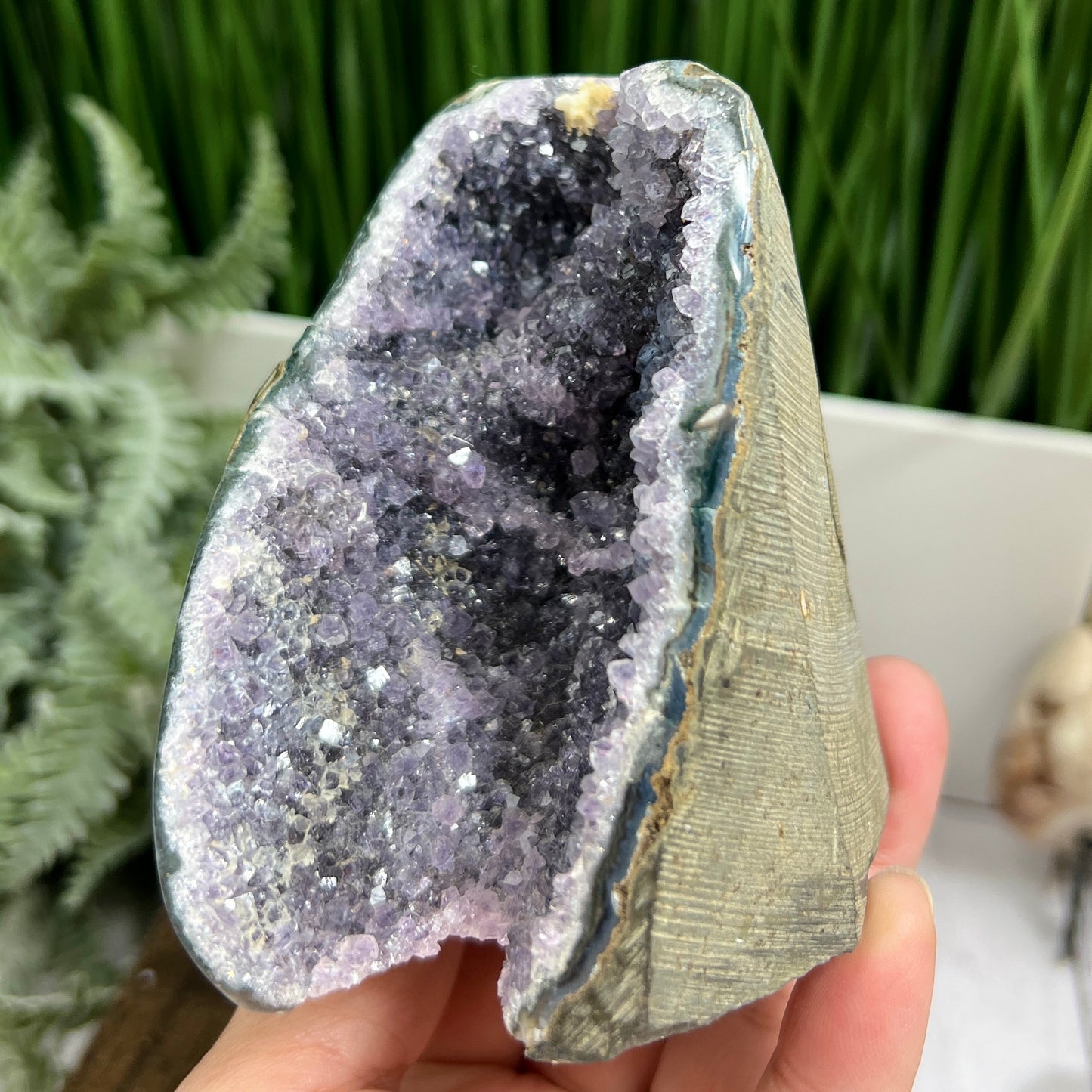 Amethyst Geode Cluster Cave Healing Natural Crystal 432g