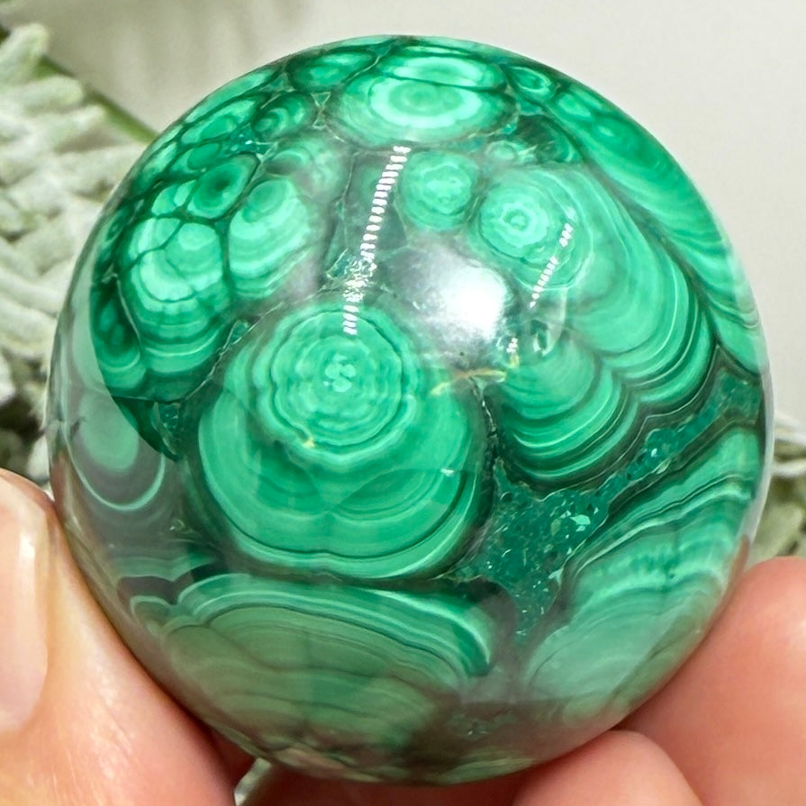 Malachite Sphere High Quality Crystal Ball 135g 41mm Diameter