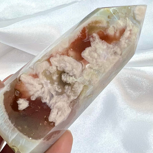 Green Flower Agate Sakura Red Chalcedony Tower Crystal Generator 149g